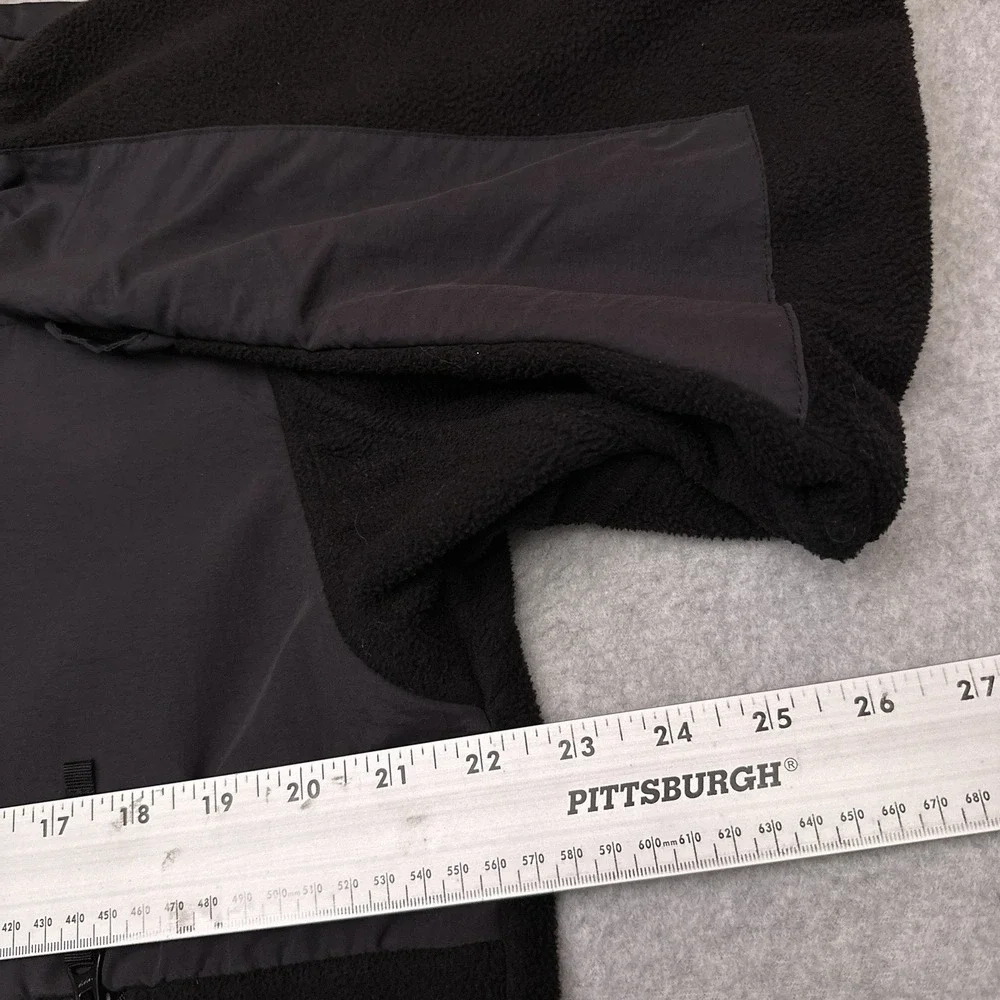 Quark Expeditions Fleece Jacket Mens Medium Black Full Zip Mock Neck Zip Pockets